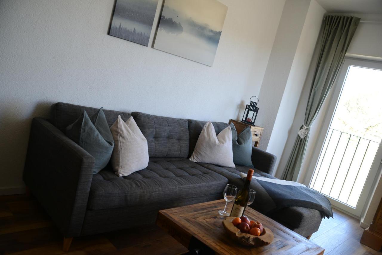 דאון Ferienwohnung Die Alte Schule מראה חיצוני תמונה